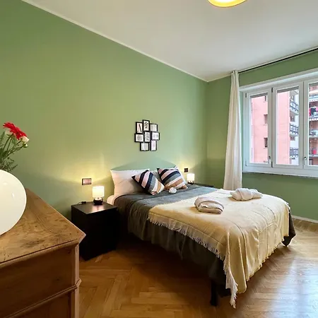 Apartment Borgo Dora - High-tech Con Balcone - Grandmaison Turin