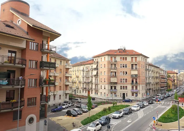 Apartment Borgo Dora - High-tech Con Balcone - Grandmaison